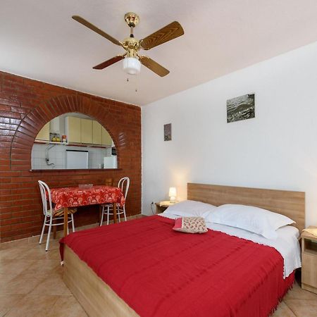 Apartments Mihaela Trogir Exterior foto