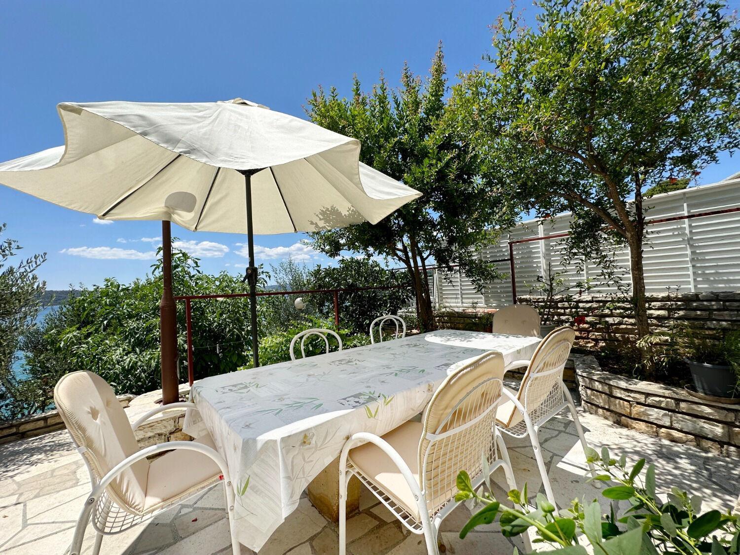 Apartments Mihaela Trogir Exterior foto