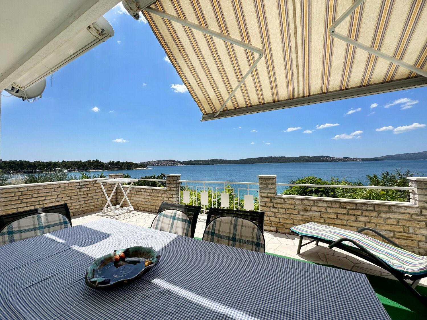 Apartments Mihaela Trogir Exterior foto